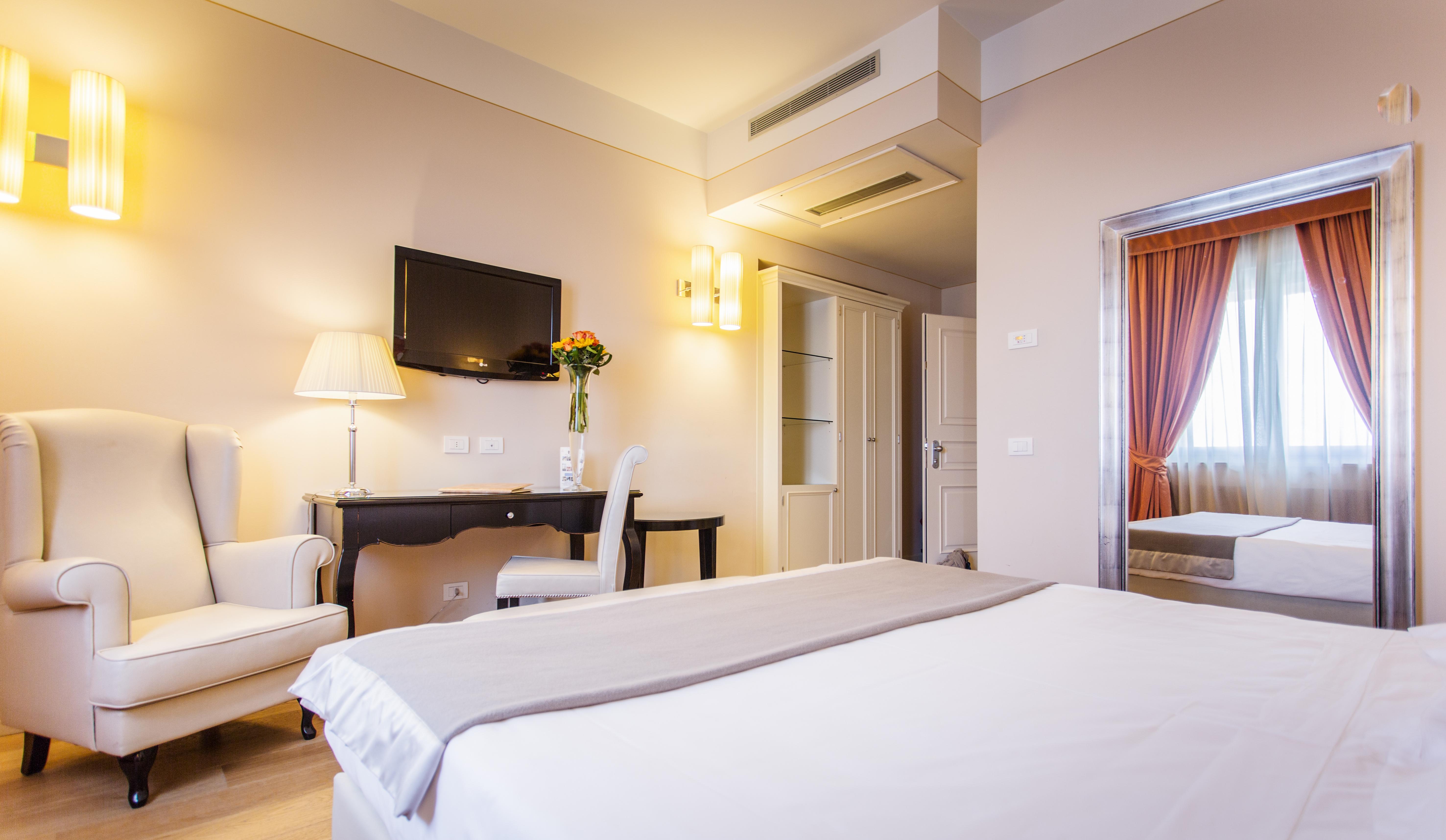 Hotel Palazzo San Lorenzo&Spa Colle Val D'Elsa Esterno foto