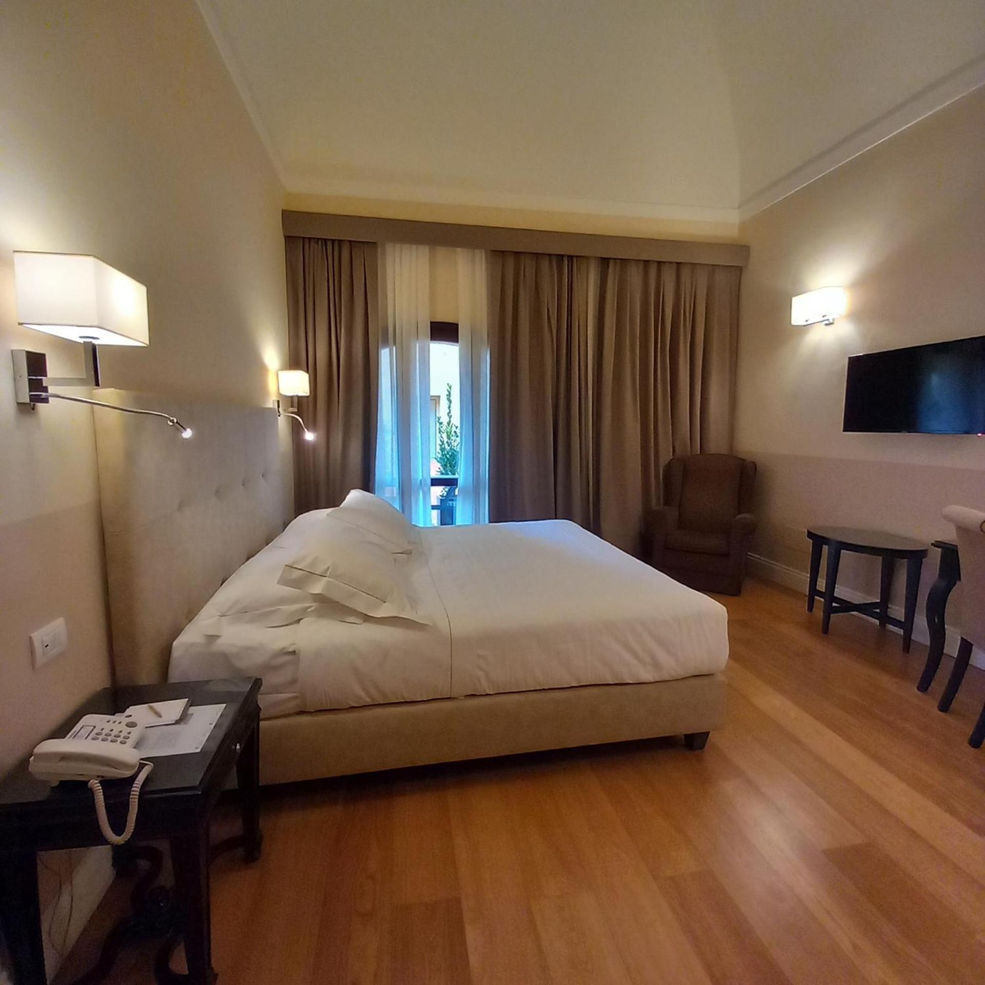 Hotel Palazzo San Lorenzo&Spa Colle Val D'Elsa Esterno foto